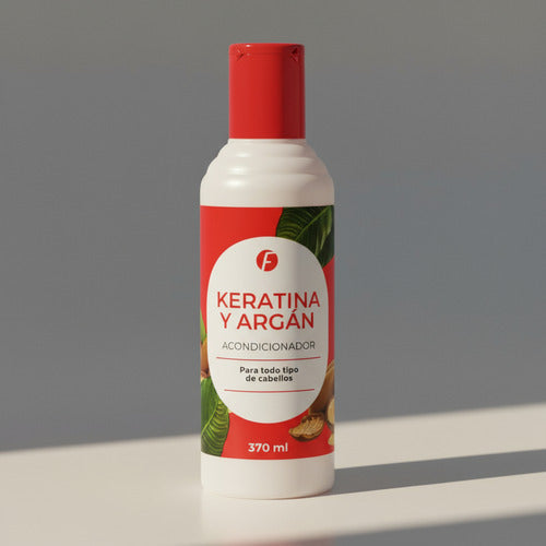 Acondicionador Distriwil Frilayp con keratina y argán en envase de 370ml para todo tipo de cabello
