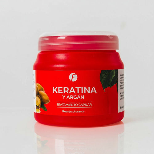 Baño de crema Distriwil con keratina y argán en envase rojo de 240g para reestructuración capilar