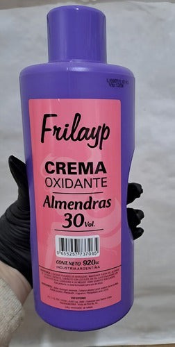 Botella de crema oxidante Frilayp 30 volúmenes de Distriwil, fórmula vegana de 920ml para coloración profesional.