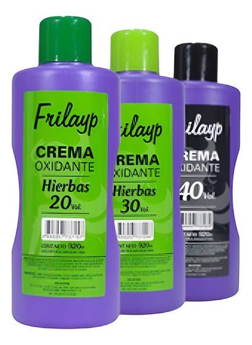 Botellas de crema oxidante Distriwil Frilayp de 920ml en envases morados con etiquetas verdes y negras