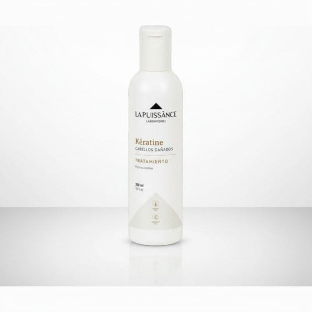 Envase de tratamiento capilar Distriwil La Puissance con queratina hidrolizada para reparar cabello dañado de 300ml